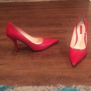 Like New Nine West Patient Leather Heels Size 8